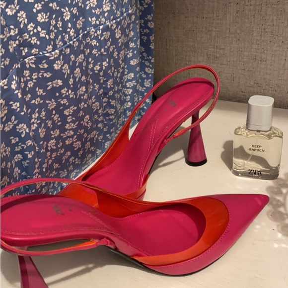 SOLD - Picture 3 of 8